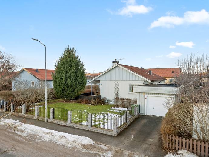 4 rok · 83 m² · Flottörgatan 12