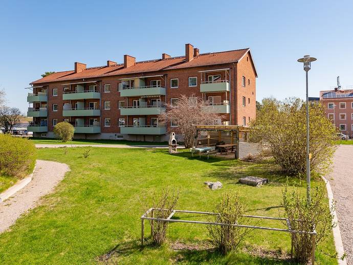 1 rok · 41,5 m² · Skogsvägen 1B