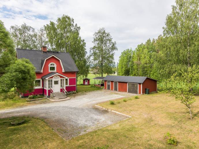 4 rok · 80 m² · Rombäck 574