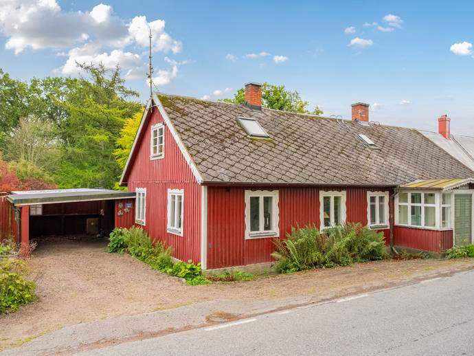 6 rok · 127 m² · Askeröd 1084