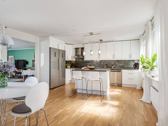 5 rok · 126 m² · Ananasstigen 3