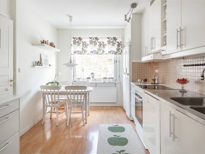3 rok · 74 m² · Vintergatan 11A