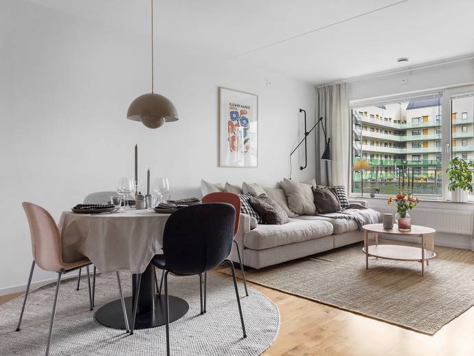 2 rok · 54 m² · Gamla Kronvägen 45