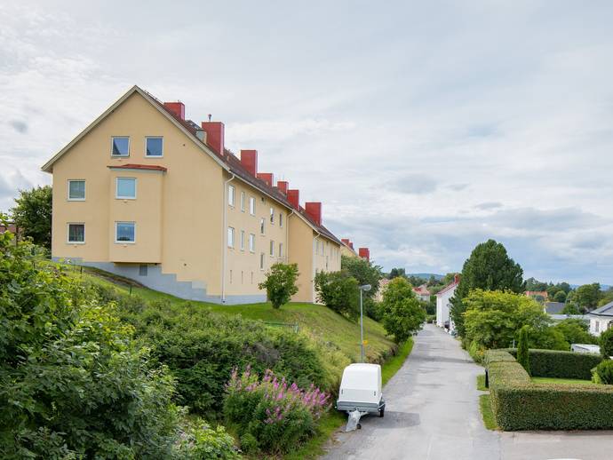 1 rok · 18 m² · Klintgatan 18B