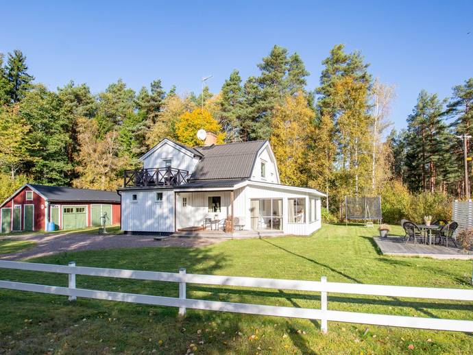3 rok · 77 m² · Kabelvägen 14