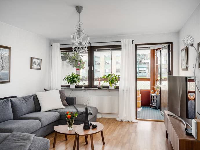 2 rok · 48,5 m² · Släggkastargatan 5