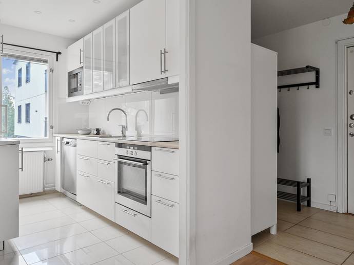 2 rok · 43 m² · Sollentunavägen 60B
