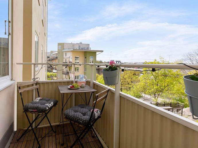 2 rok · 39 m² · Strålgatan 45, 2tr 