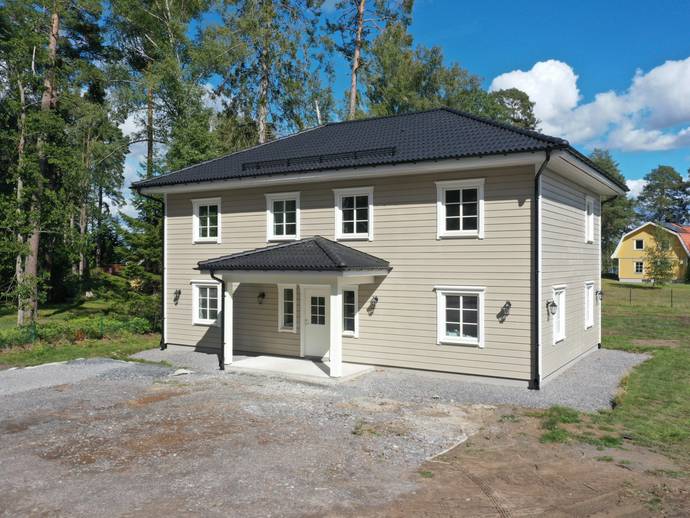 6 rok · Smidövägen 13A