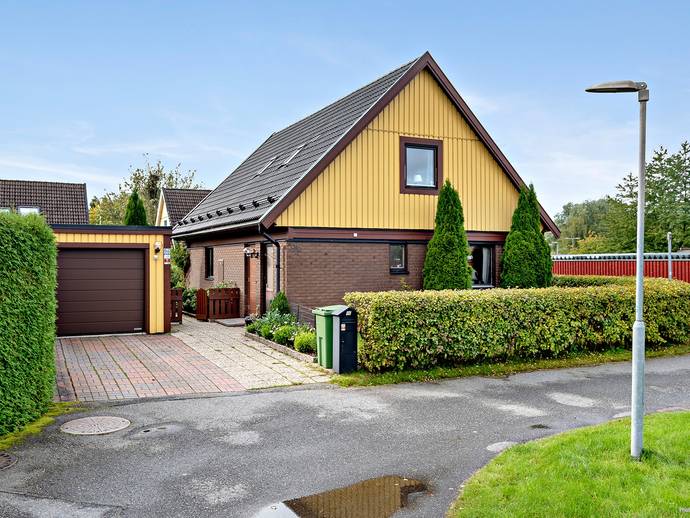 5 rok · 137 m² · Myrmalmsringen 96