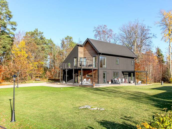 6 rok · 180 m² · Skavkulla Backe 14