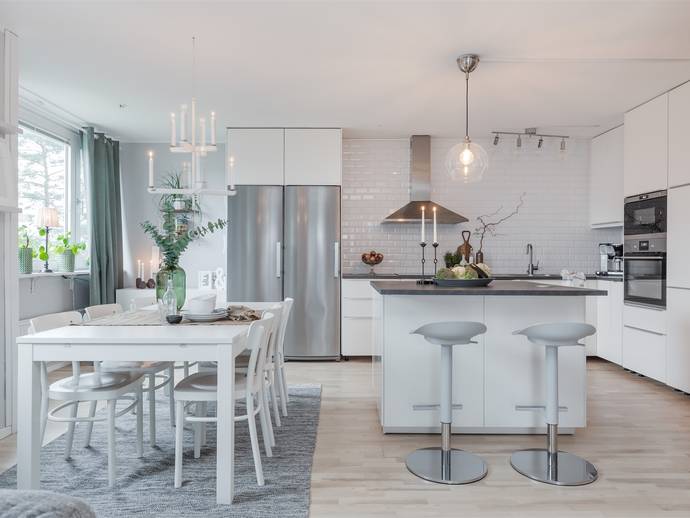 4 rok · 96 m² · Hagagatan 24A