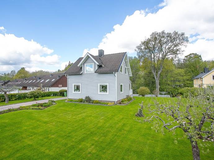 5 rok · 105 m² · Norrahammarsvägen 108.