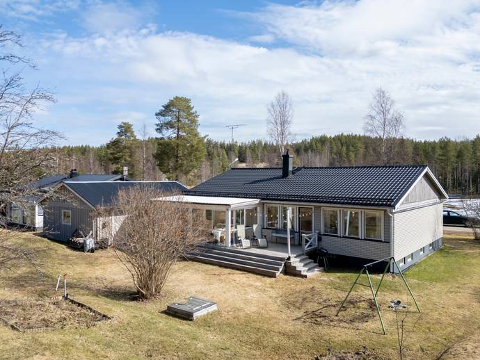 5 rok · 126 m² · Rödåsel 310