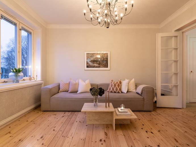 2 rok · 59 m² · Västra Vägen 18