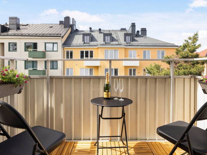 1 rok · 25 m² · Råsundavägen 133A