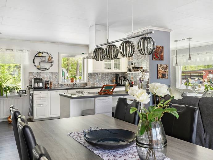 106 m² · Aspvägen 2