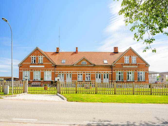 13 rok · 520 m² · Bygatan 11