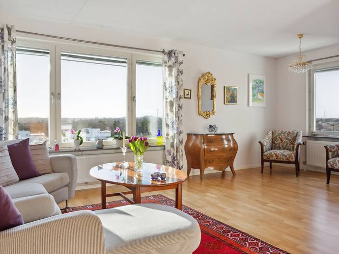 3 rok · 82 m² · Bagarfruvägen 93, 3tr