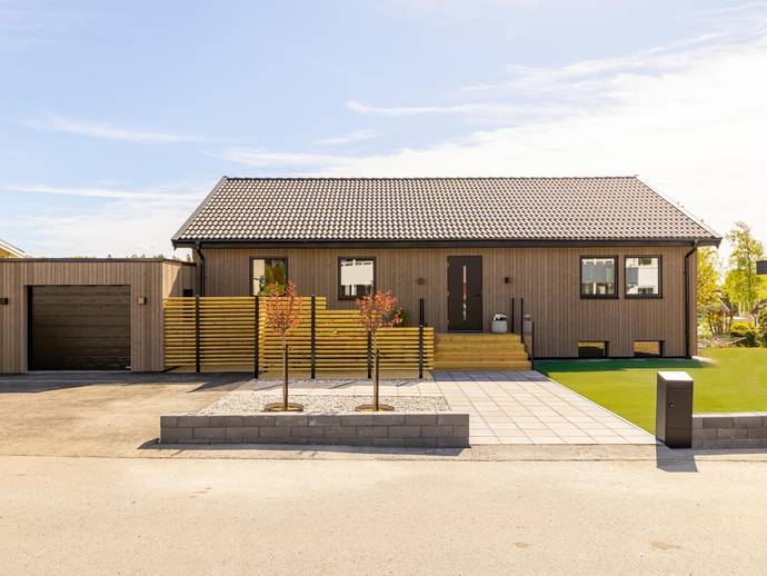 8 rok · 152 m² · Lundgatan 217