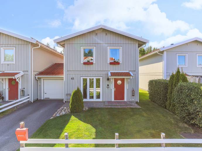 5 rok · 122 m² · Nymfens väg 45