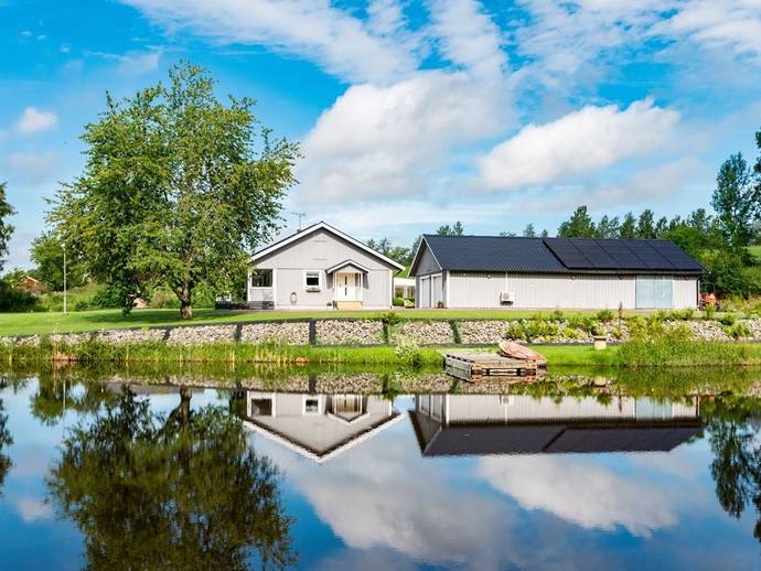 3 rok · 121 m² · Härja Älekärr 1