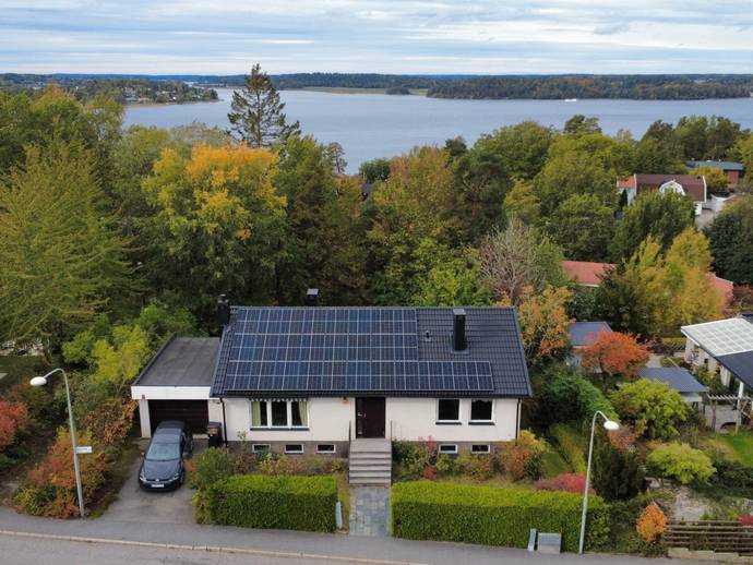 7 rok · 176 m² · Skogsslingan 26