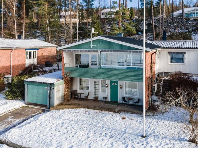 6 rok · 160 m² · Symfonivägen 32