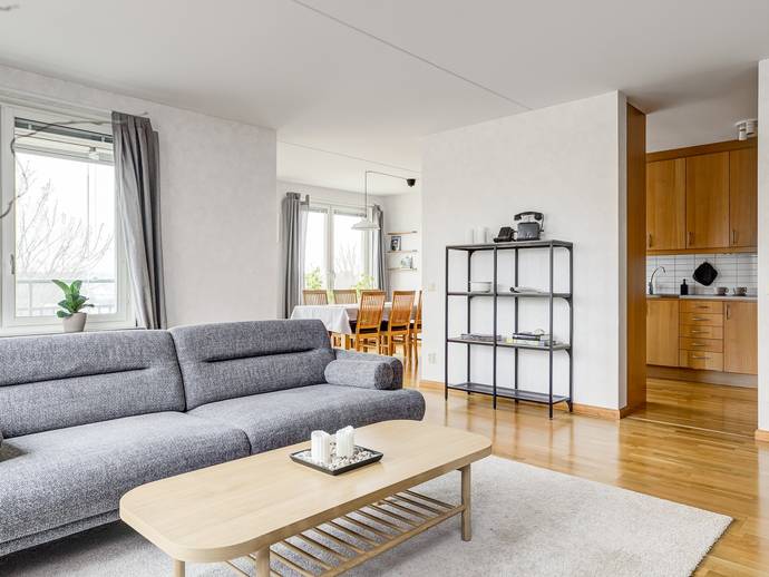 4 rok · 101 m² · Polhemsgatan 2