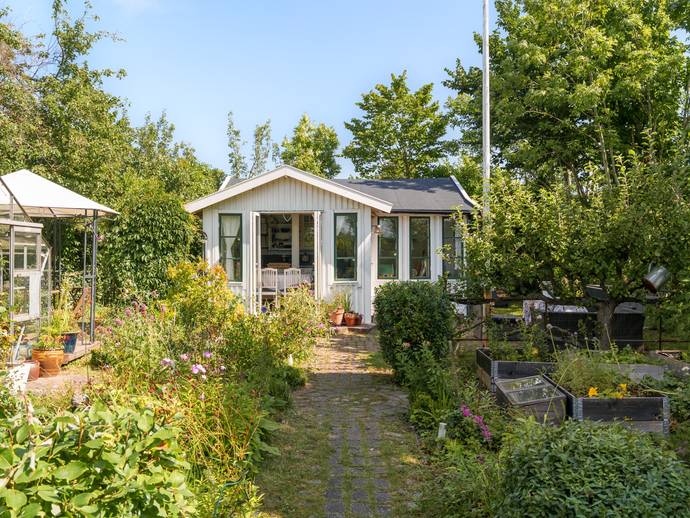 2 rok · 30 m² · Rådmansgatan 15 - kolonistuga nr 7 i koloniområdet Haga