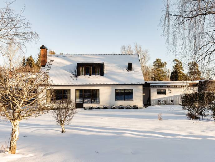 6 rok · 156 m² · Rydbo tornväg 8