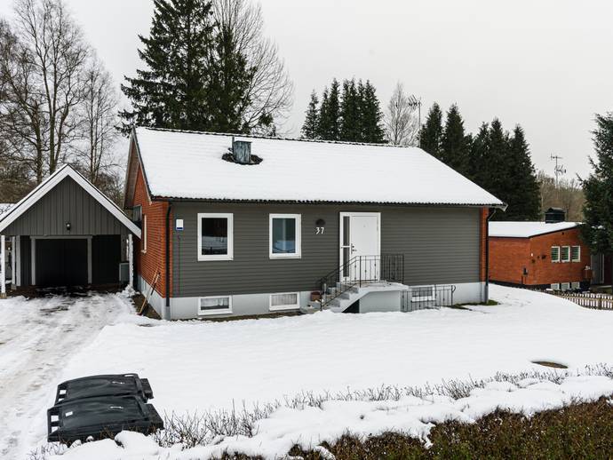 4 rok · 94 m² · Ronnebyvägen 37