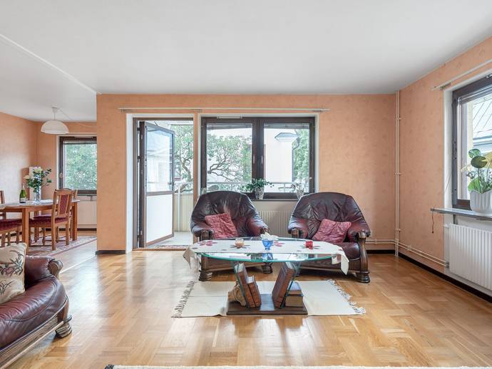 3 rok · 84 m² · Nygatan 44