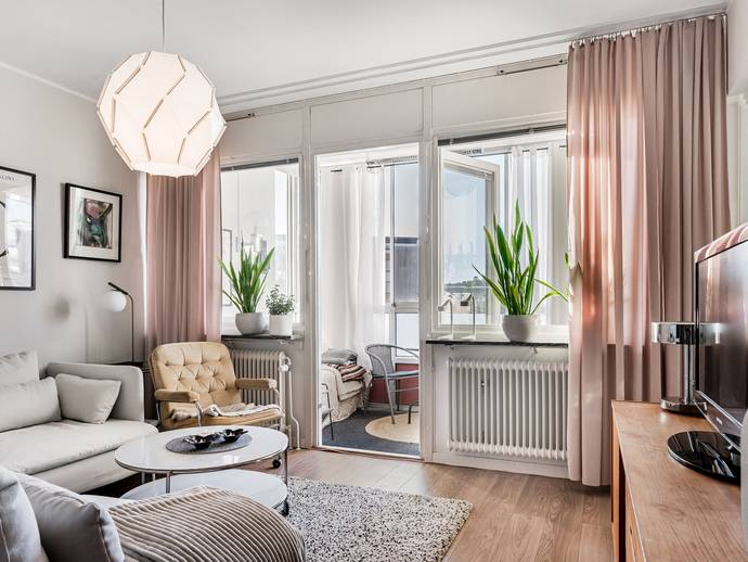 1 rok · 41 m² · Vintergatan 11 A