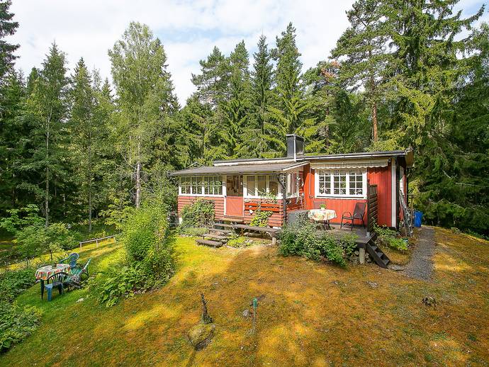 1 rok · 42 m² · Fallnäs 14