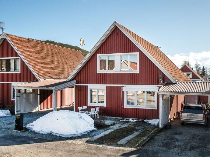 6 rok · 140 m² · Lägervägen 13