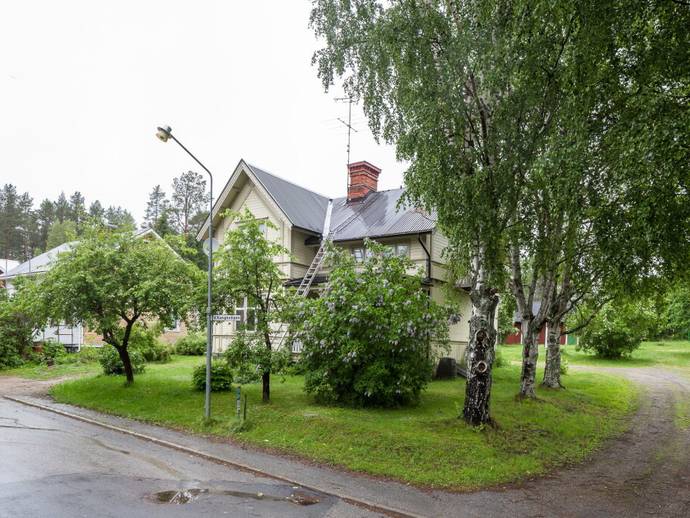 6 rok · 143 m² · Västra Kungsvägen 26