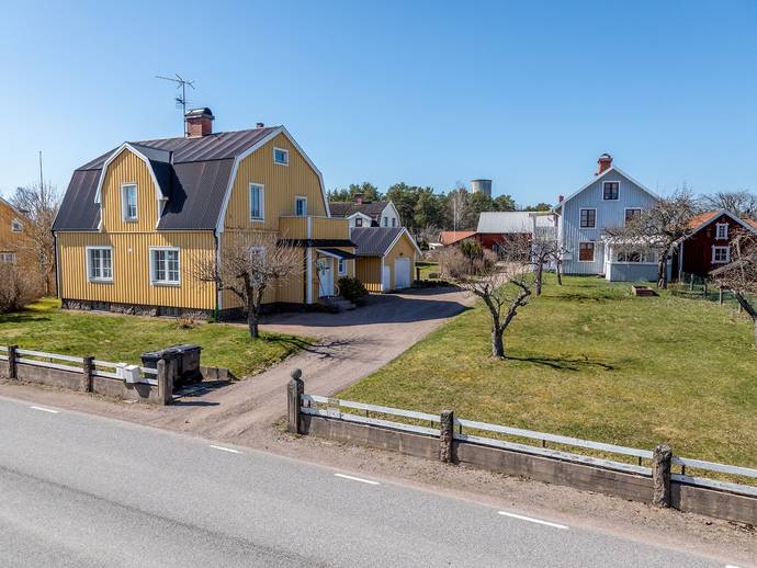 11 rok · 270 m² · Norra Storgatan 13A & 13B