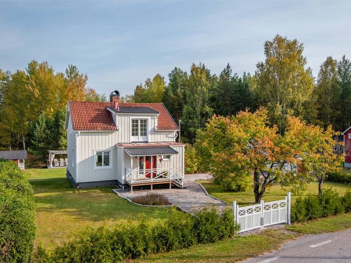 3 rok · 100 m² · Svärdsjövägen 358
