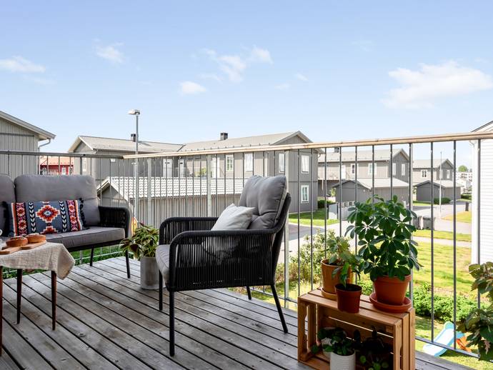 4 rok · 81 m² · Stackmolnsvägen 31C