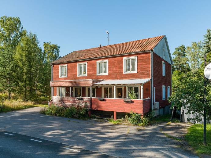10 rok · 262 m² · Flensvägen 1