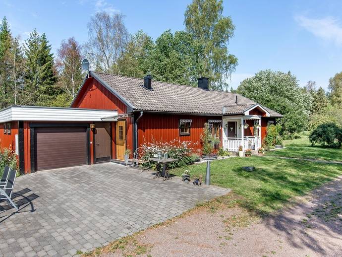 4 rok · 117 m² · Tranåsvägen Åryd 1
