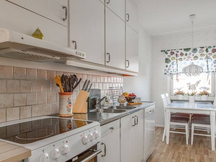 3 rok · 71 m² · Gesällvägen 2