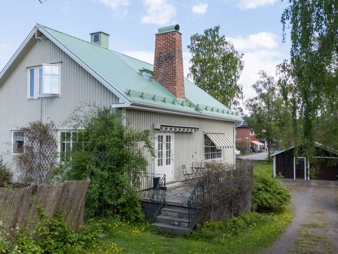 7 rok · 176 m² · Edevägen 12