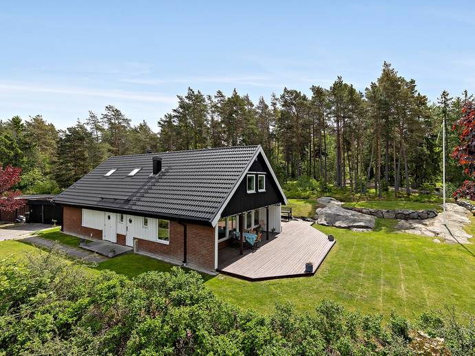 7 rok · 185 m² · Slodes väg 9