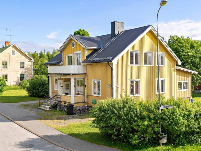 7 rok · 215 m² · Strandvägen 28