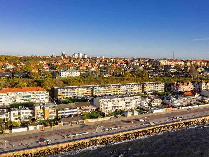 3 rok · 102 m² · Drottninggatan 176A