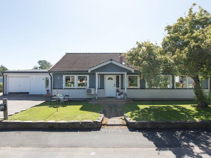 5 rok · 121 m² · Spovvägen 5