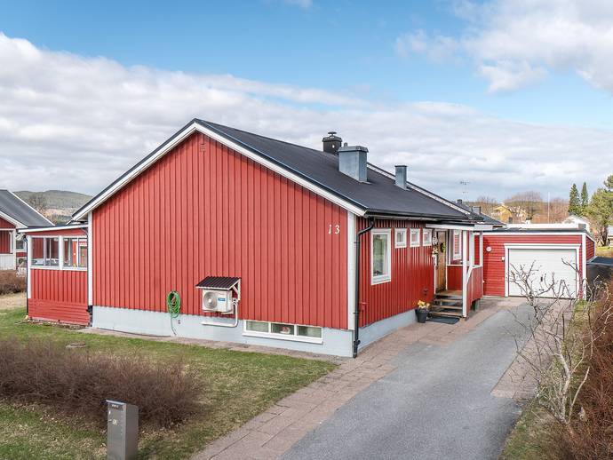 5 rok · 98 m² · Trastvägen 13