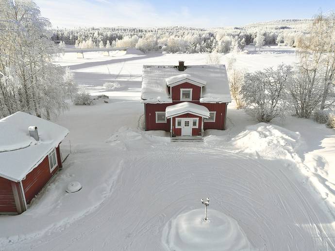 4 rok · 120 m² · Svartbyvägen 246